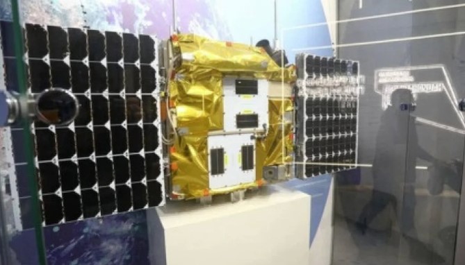 Росія створює альтернативу Starlink: на орбіті вже 16 супутників